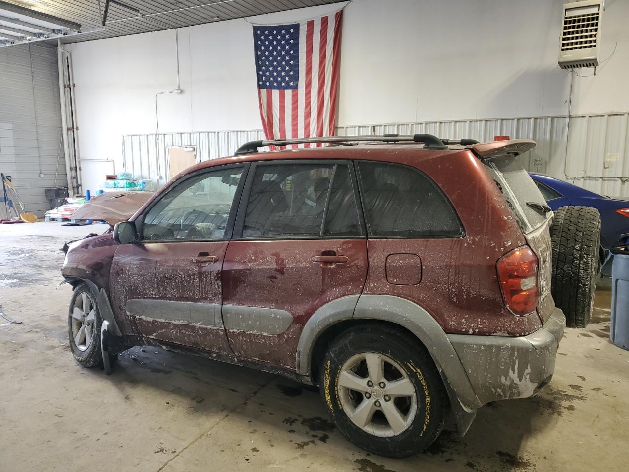 2004 Toyota RAV 4 VIN JTEGD20V740031385 Copart auction photo, front end / mechanical damage thumbnail 2