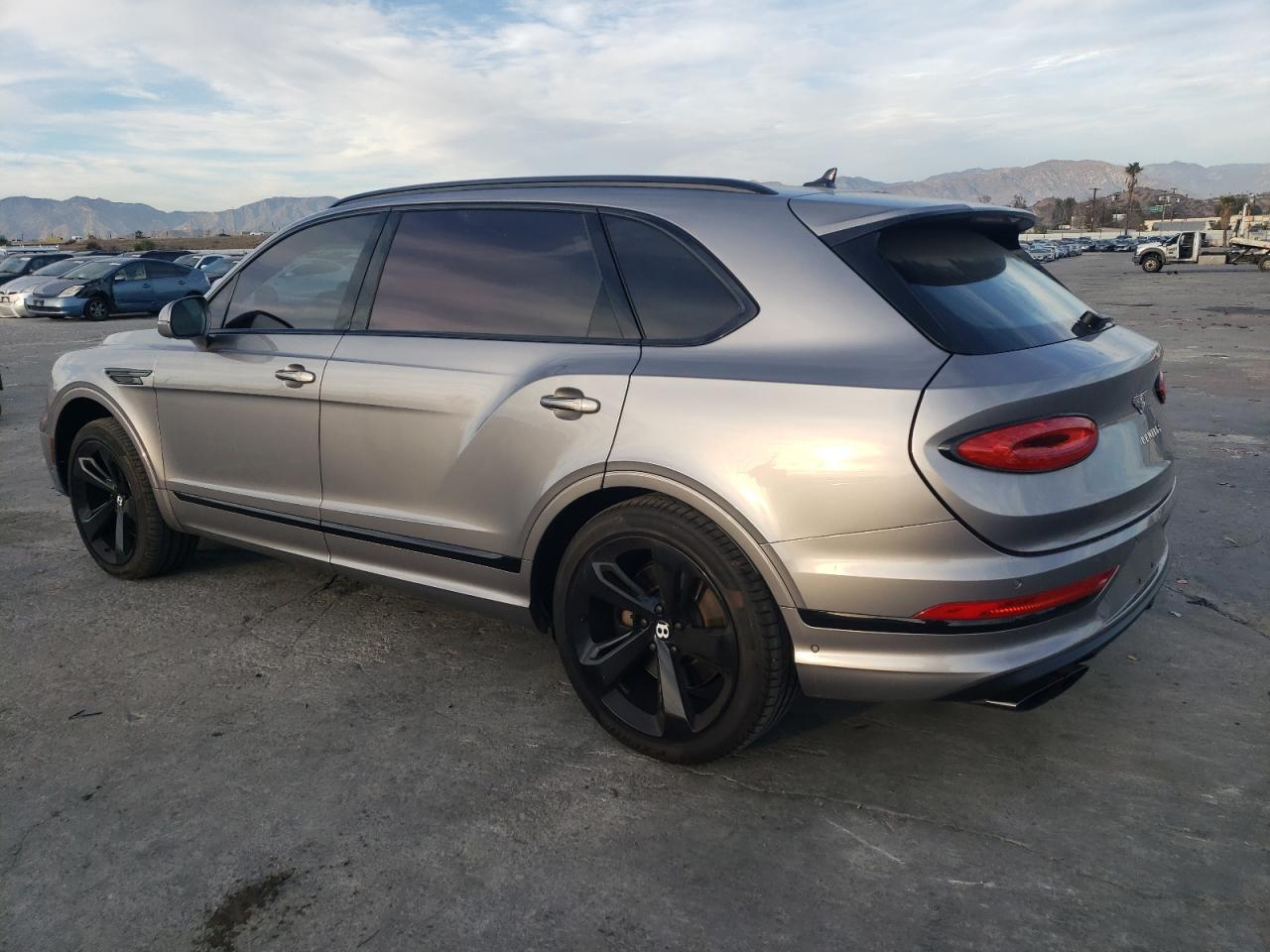 2023 Bentley Bentayga VIN SJAHT2ZVXPC019850 Copart auction photo, vandalism damage thumbnail 2