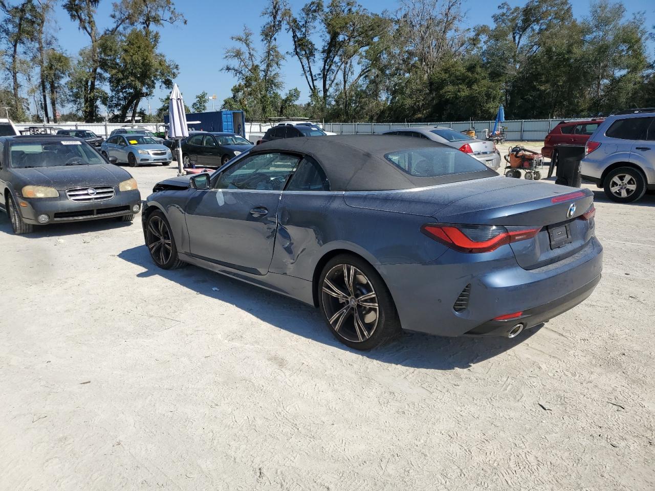 2024 BMW 4er VIN WBA23AT09RCP53441 Copart auction photo, front end / side damage thumbnail 2