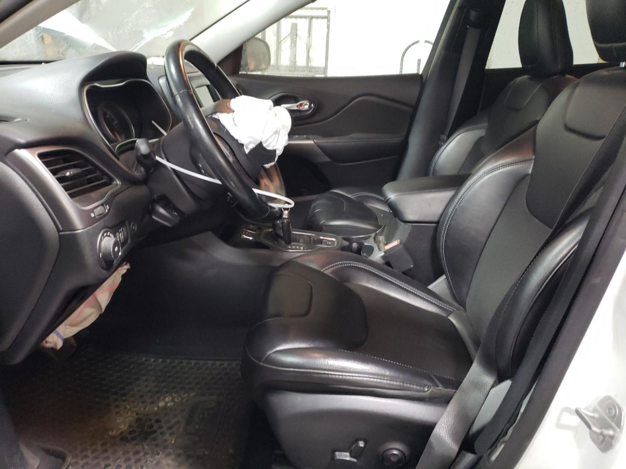 2019 Jeep Grand Cherokee VIN 1C4PJLLN9KD266326 Copart auction photo, front end damage thumbnail 7