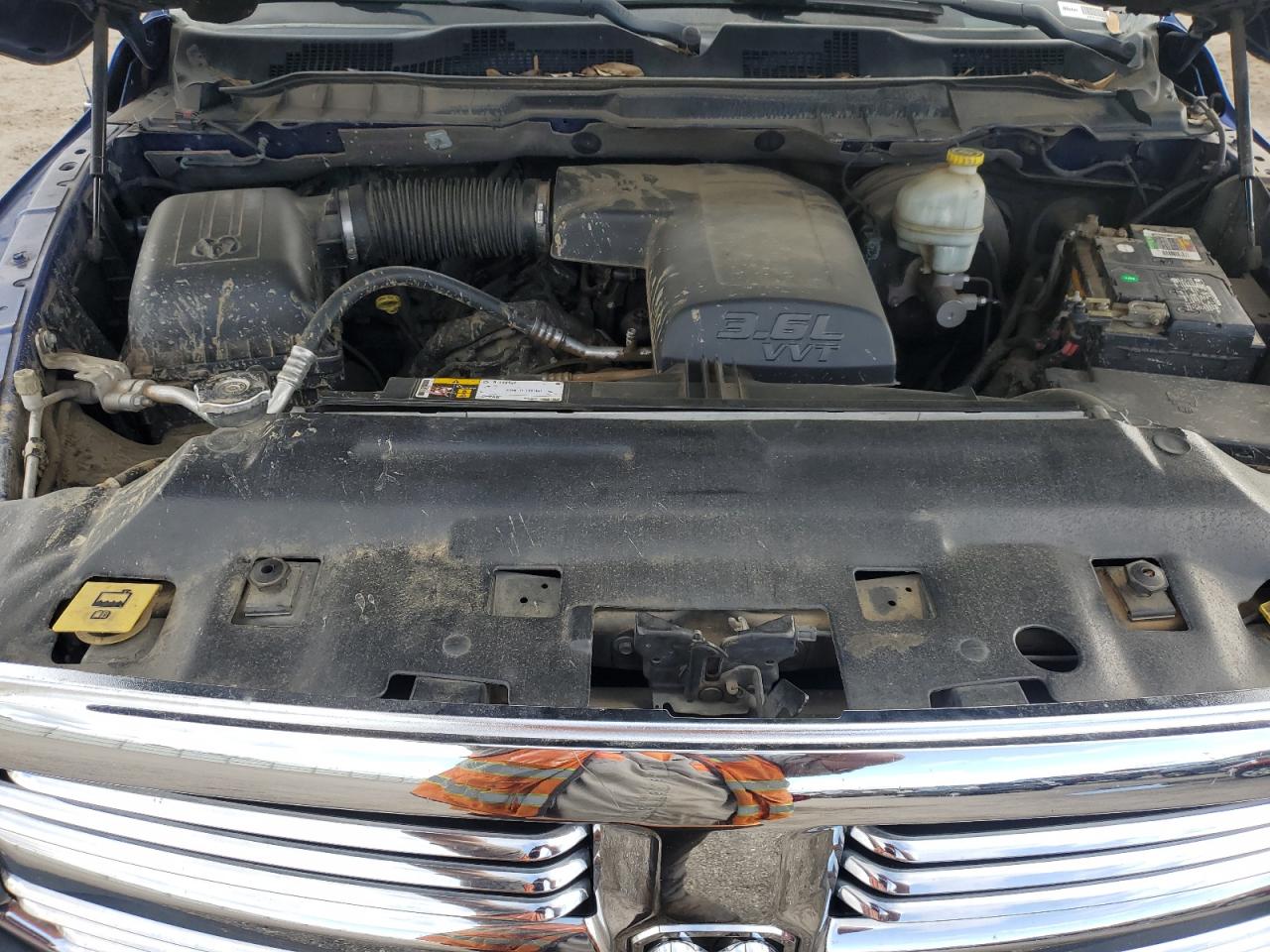 2014 RAM 1500 VIN 1C6RR6FG9ES424333 Copart auction photo, vandalism / all over damage thumbnail 11