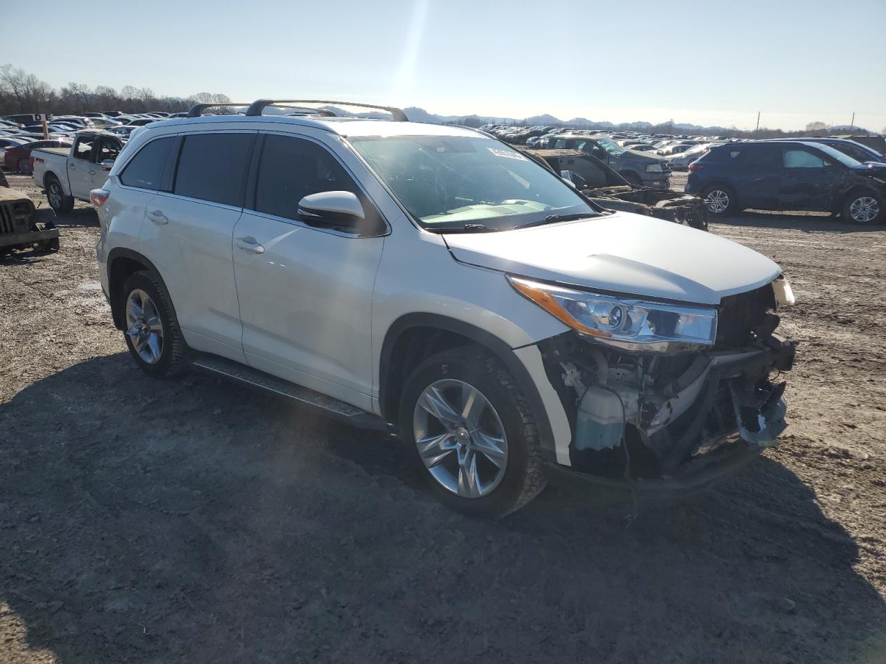 2014 Toyota Highlander VIN 5TDYKRFH2ES017790 Copart auction photo, front end damage thumbnail 4