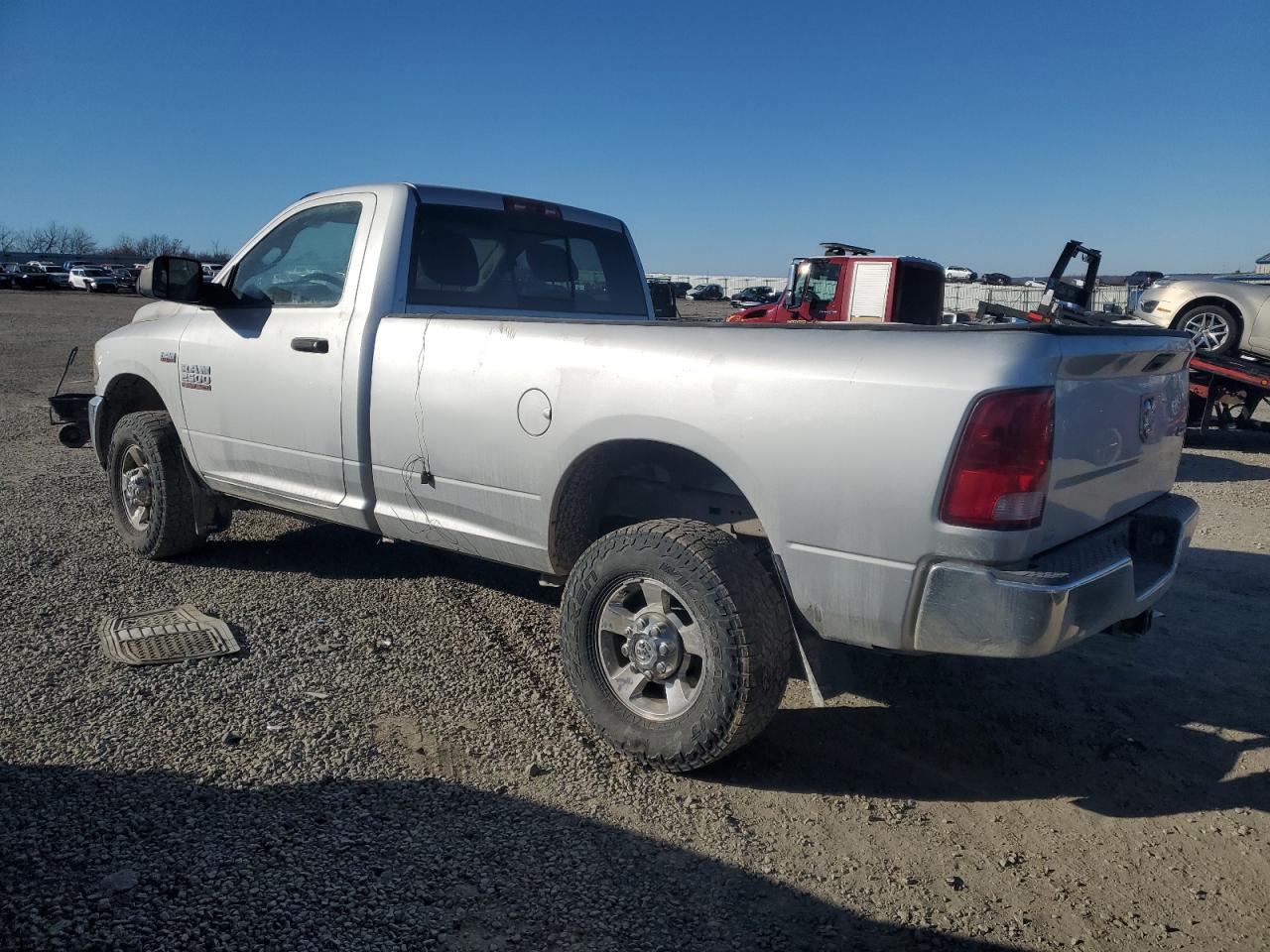 2014 RAM 2500 VIN 3C6MR5AJ0EG167240 Copart auction photo, burn - engine damage thumbnail 2