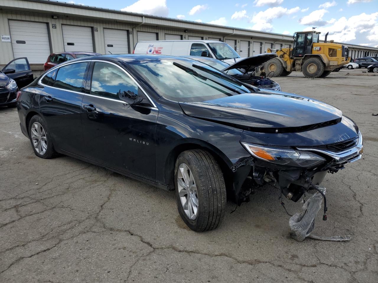 2022 Chevrolet Malibu VIN 1G1ZD5ST1NF132164 Copart auction photo, front end damage thumbnail 4
