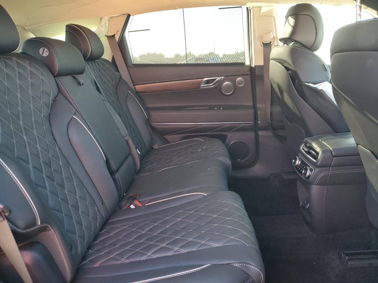 2023 Genesis Gv80 VIN KMUHCESC5PU120598 Copart auction photo, front end / minor dent/scratches damage thumbnail 11