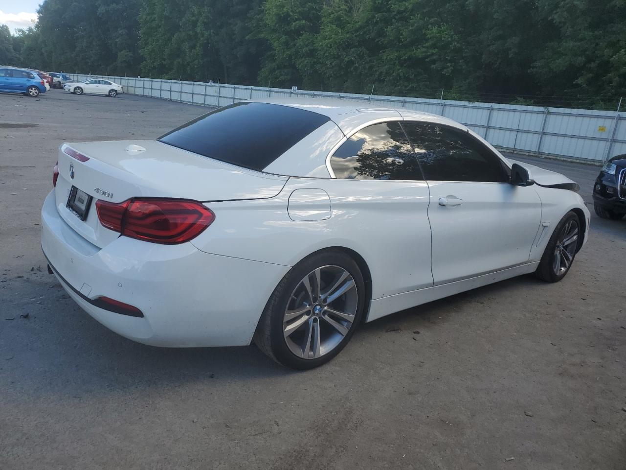 2018 BMW 4er VIN WBA4Z1C54JEC70910 Copart auction photo, front end damage thumbnail 3