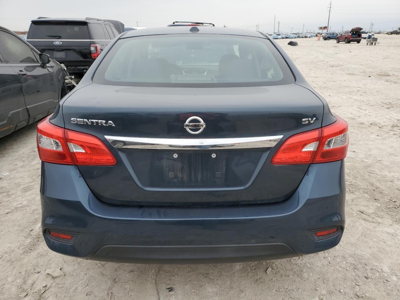 2016 Nissan Sentra VIN 3N1AB7AP7GL657901 Copart auction photo, front end / minor dent/scratches damage thumbnail 6