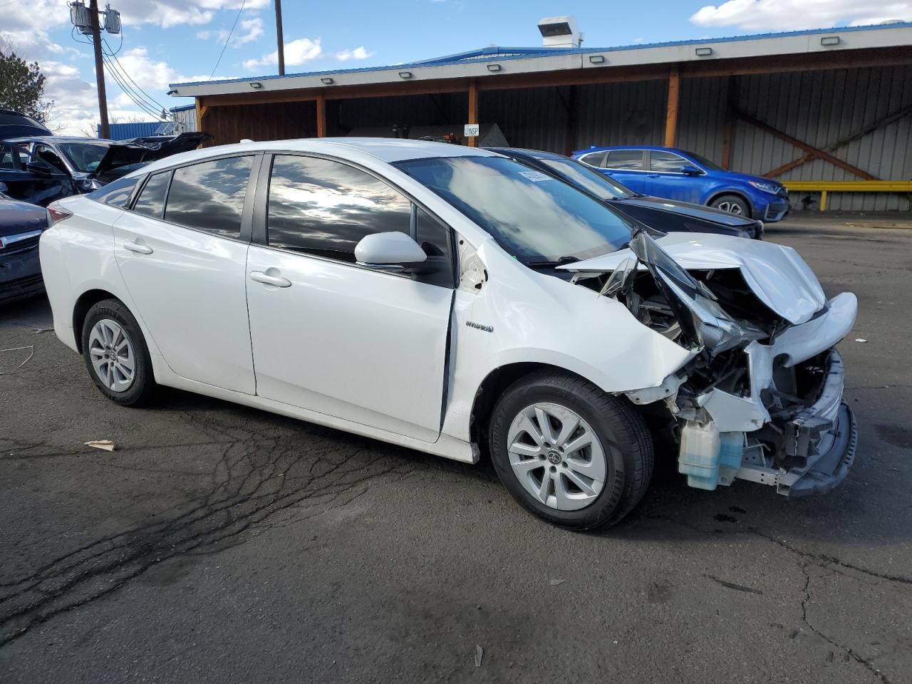 2016 Toyota Prius VIN JTDKBRFU5G3008783 Copart auction photo, front end damage thumbnail 4