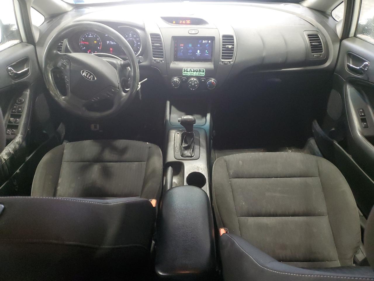 2016 KIA Forte VIN KNAFK4A62G5493303 Copart auction photo, front end damage thumbnail 8
