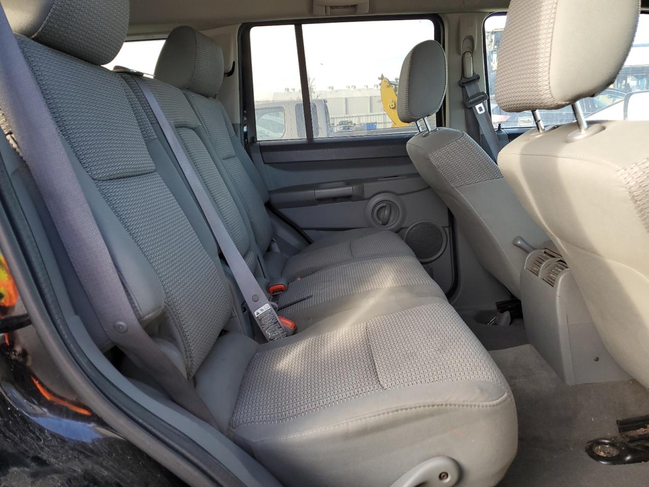 2007 Jeep Commander VIN 1J8HH48K57C587581 Copart auction photo, side / rear end damage thumbnail 10