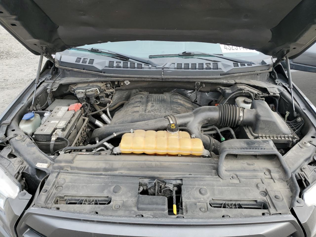 2015 Ford F-150 VIN 1FTEW1EG5FKD60717 Copart auction photo, front end / side damage thumbnail 11