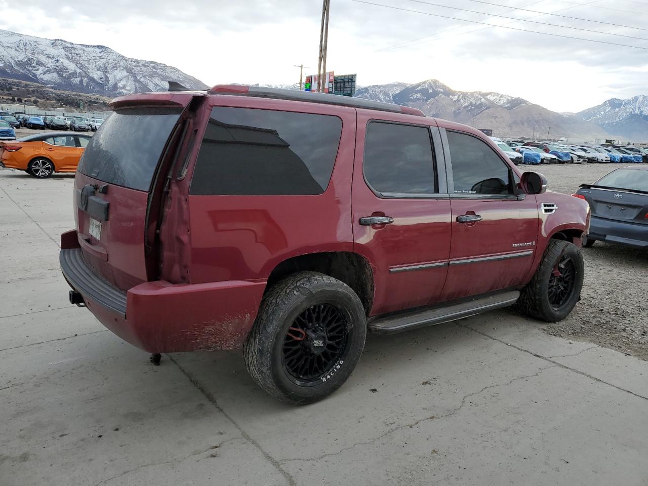 2007 Cadillac Escalade VIN 1GYFK63867R243238 Copart auction photo, front end / rear end damage thumbnail 3