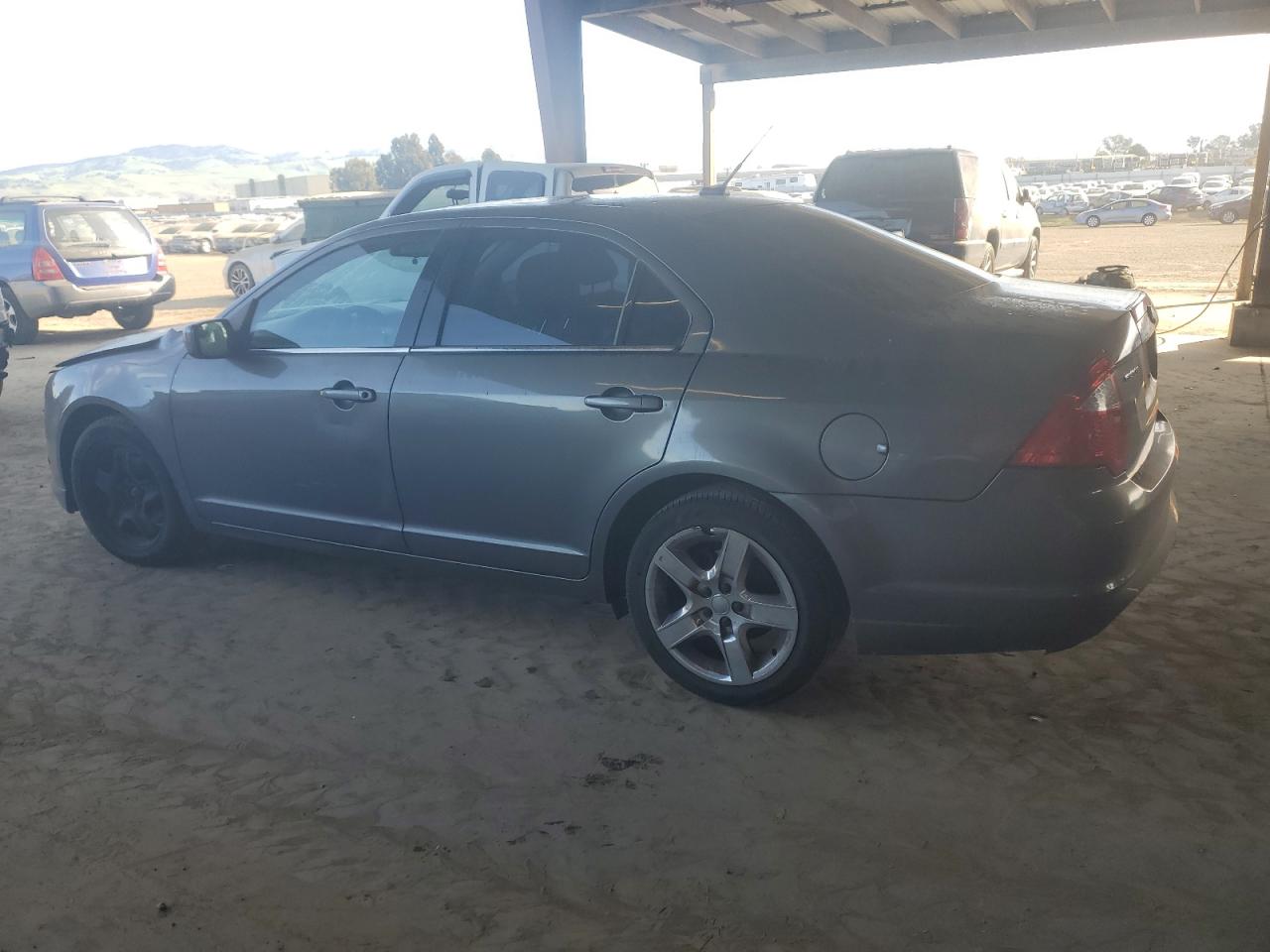 2011 Ford Fusion VIN 3FAHP0HA7BR237220 Copart auction photo, front end / side damage thumbnail 2