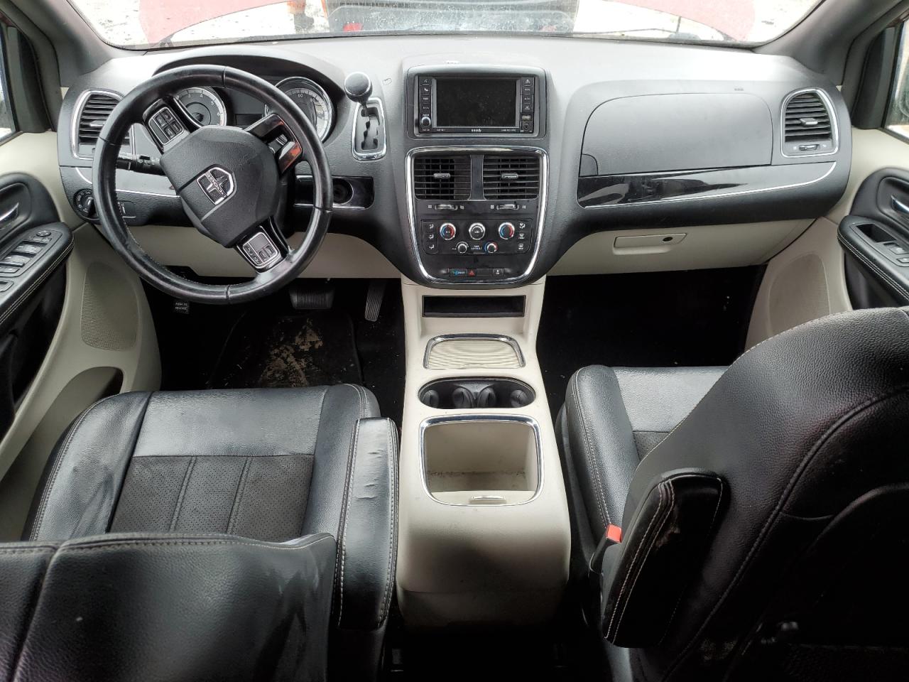2019 Dodge Caravan VIN 2C4RDGCG7KR660834 Copart auction photo, all over / undercarriage damage thumbnail 8