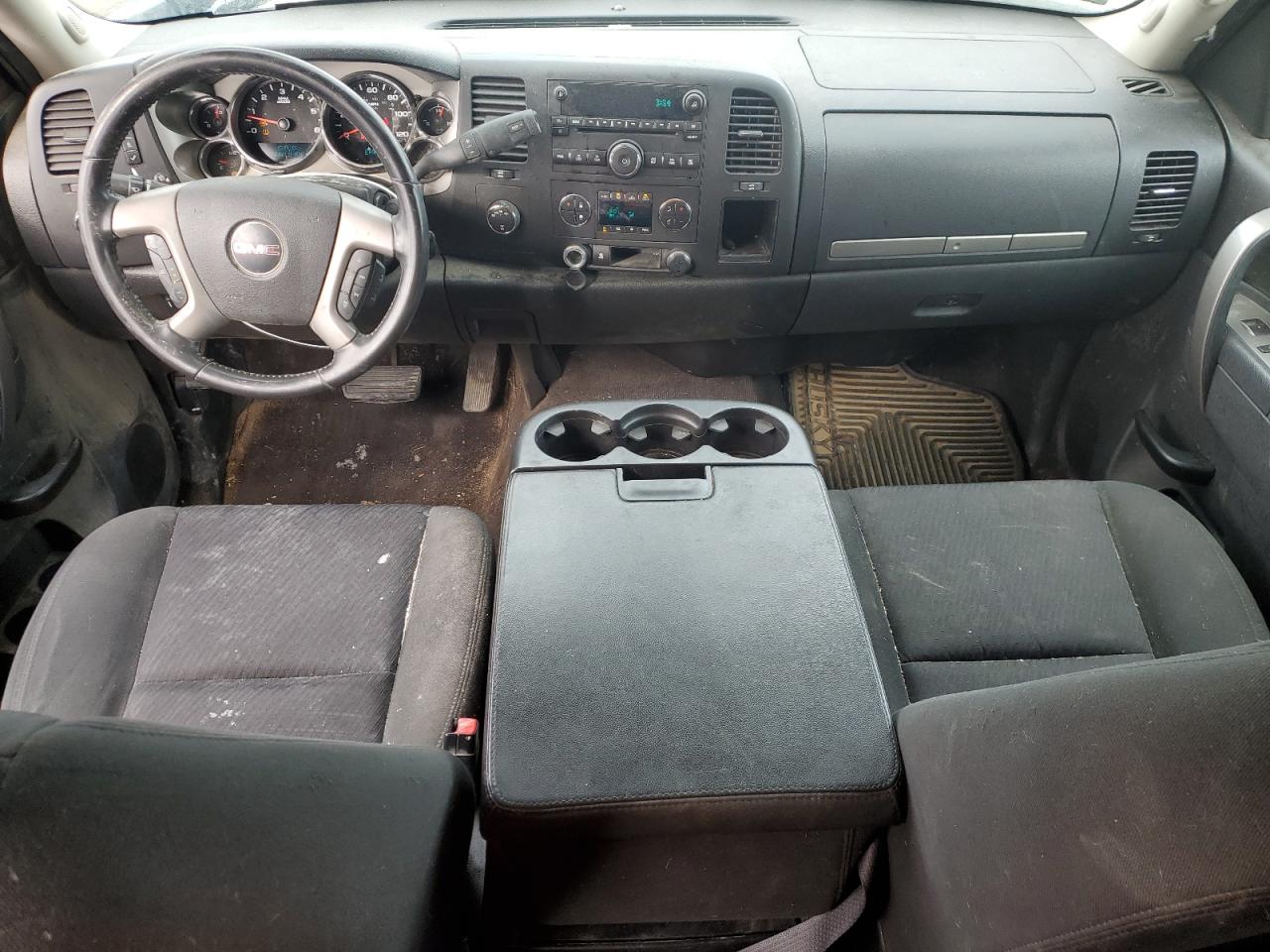 2011 GMC Sierra VIN 1GTR2VE36BZ419261 Copart auction photo, all over damage thumbnail 8