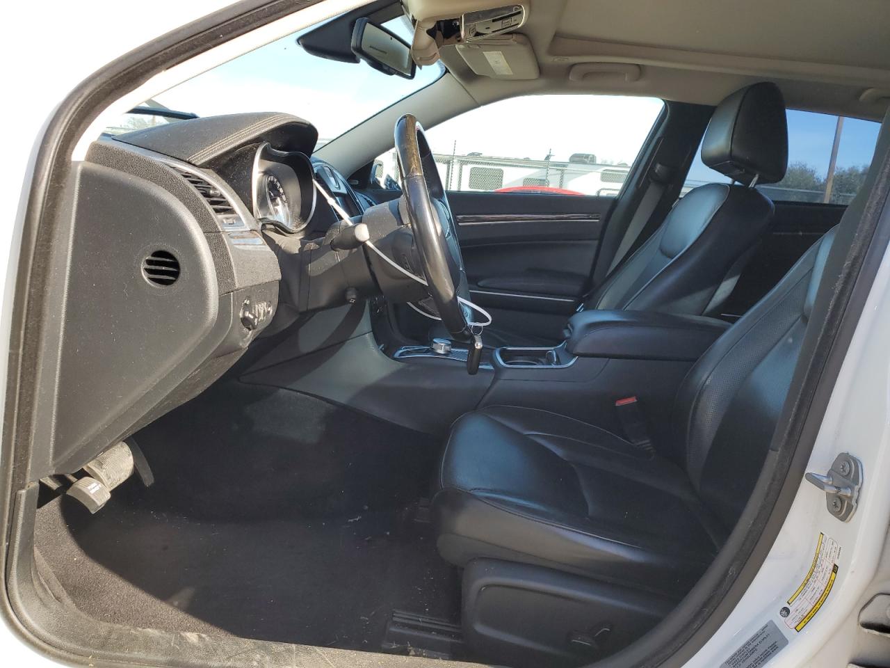 2017 Chrysler 300 VIN 2C3CCAEG2HH564695 Copart auction photo, all over damage thumbnail 7