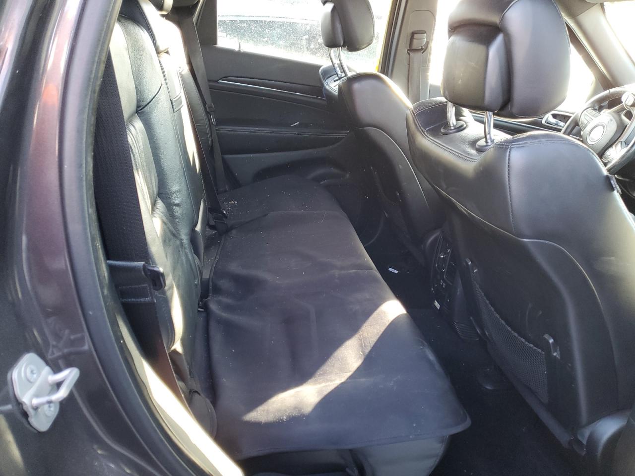2015 Jeep Grand Cherokee VIN 1C4RJFBG9FC605627 Copart auction photo, side / front end damage thumbnail 11