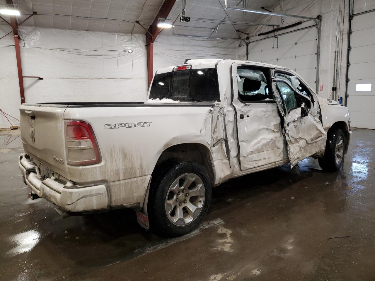2022 RAM 1500 VIN 1C6SRFFM5NN165278 Copart auction photo, side / all over damage thumbnail 3