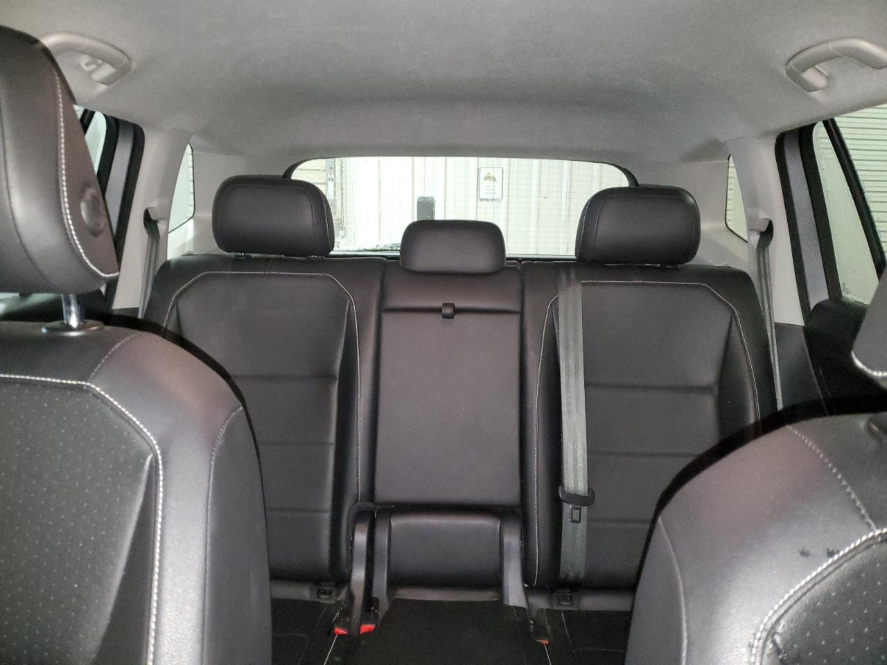 2021 Volkswagen Tiguan VIN 3VV2B7AX8MM057817 Copart auction photo, side / minor dent/scratches damage thumbnail 10