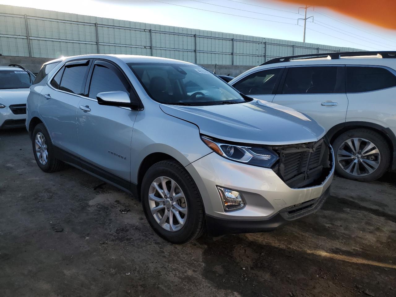 2020 Chevrolet Equinox VIN 3GNAXKEV8LL280653 Copart auction photo, rear end damage thumbnail 4