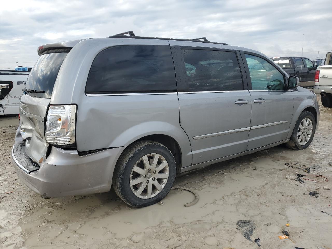 2014 Chrysler Town & Country VIN 2C4RC1BG1ER184425 Copart auction photo, rear end damage thumbnail 3