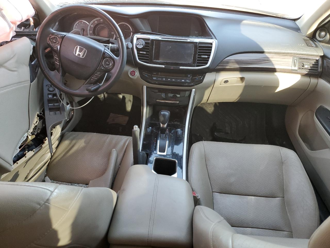 2017 Honda Accord VIN 1HGCR2F97HA259175 Copart auction photo, side / front end damage thumbnail 8
