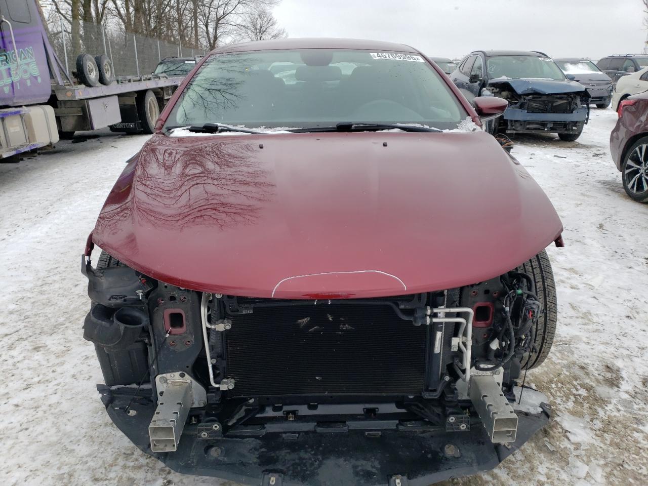 2015 Chrysler 200 VIN 1C3CCCAB1FN520889 Copart auction photo, front end / minor dent/scratches damage thumbnail 5