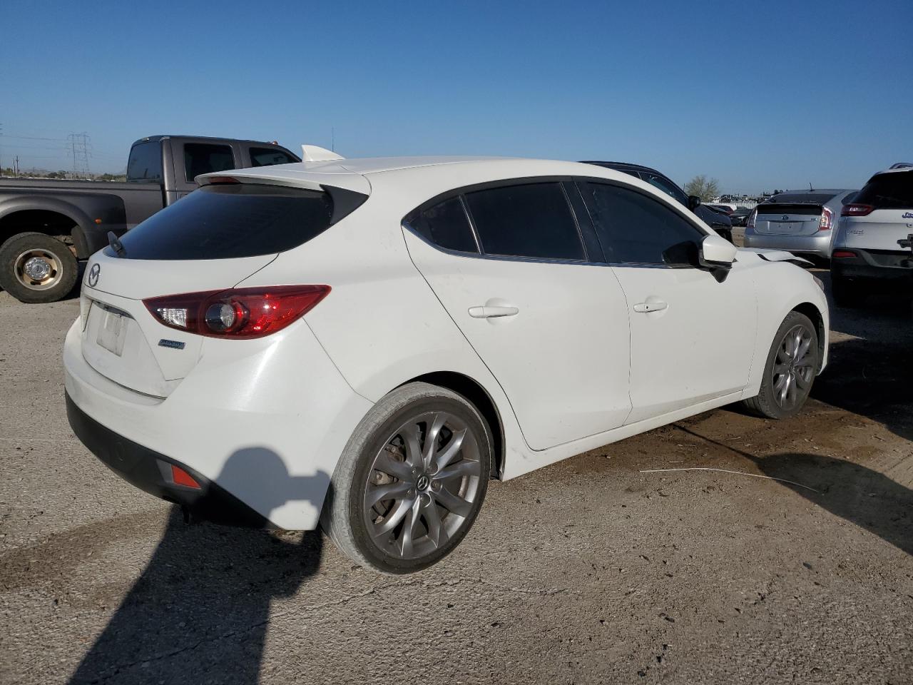 2016 Mazda 3 VIN JM1BM1M36G1321438 Copart auction photo, front end damage thumbnail 3
