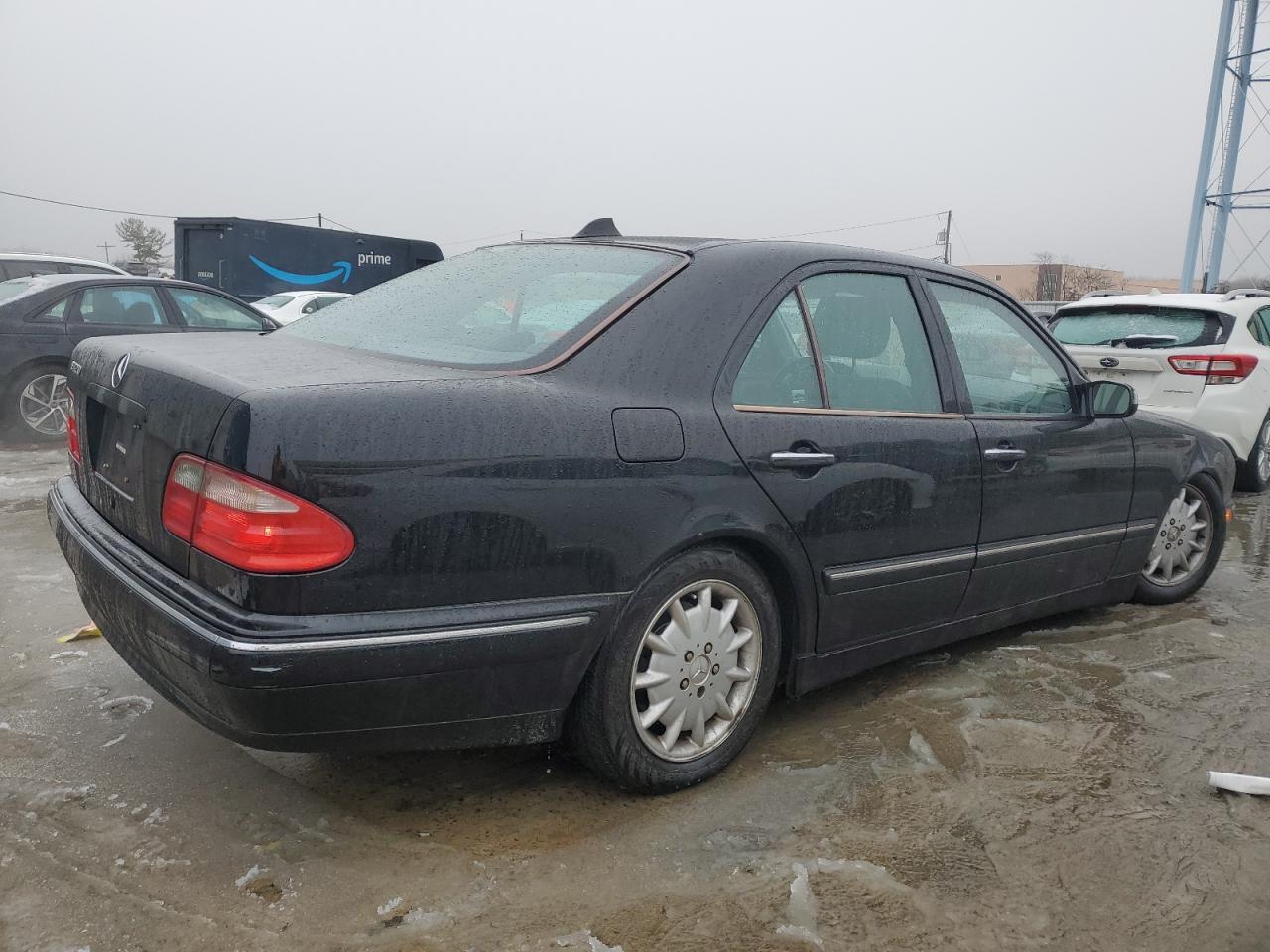 2001 Mercedes-Benz E-klasse VIN WDBJF65J31B203461 Copart auction photo, front end / undercarriage damage thumbnail 3