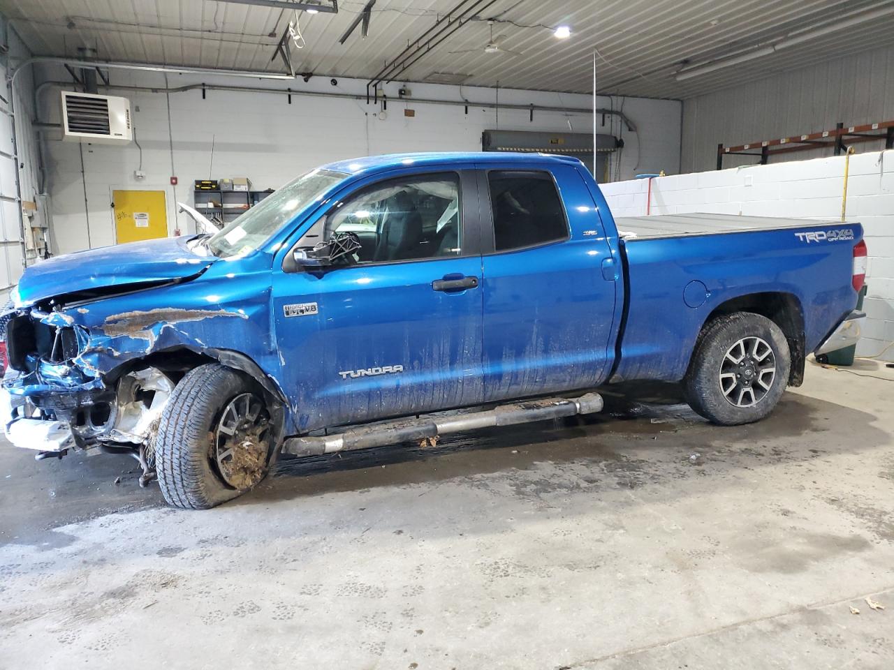 2018 Toyota Tundra VIN 5TFUY5F14JX744474
