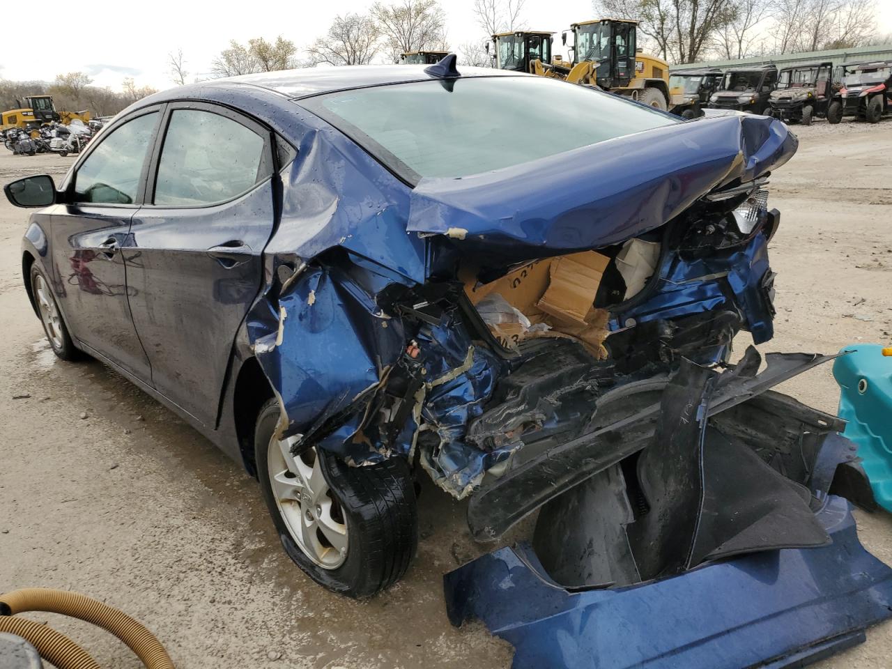 2015 Hyundai Elantra VIN 5NPDH4AE3FH602821 Copart auction photo, rear end / minor dent/scratches damage thumbnail 2