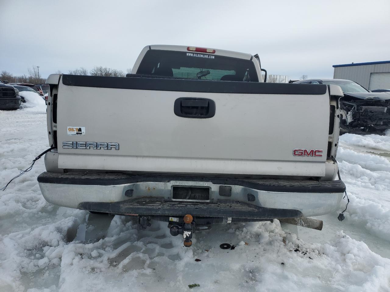 2004 GMC Sierra VIN 2GTEC19V241286171 Copart auction photo, side / all over damage thumbnail 6