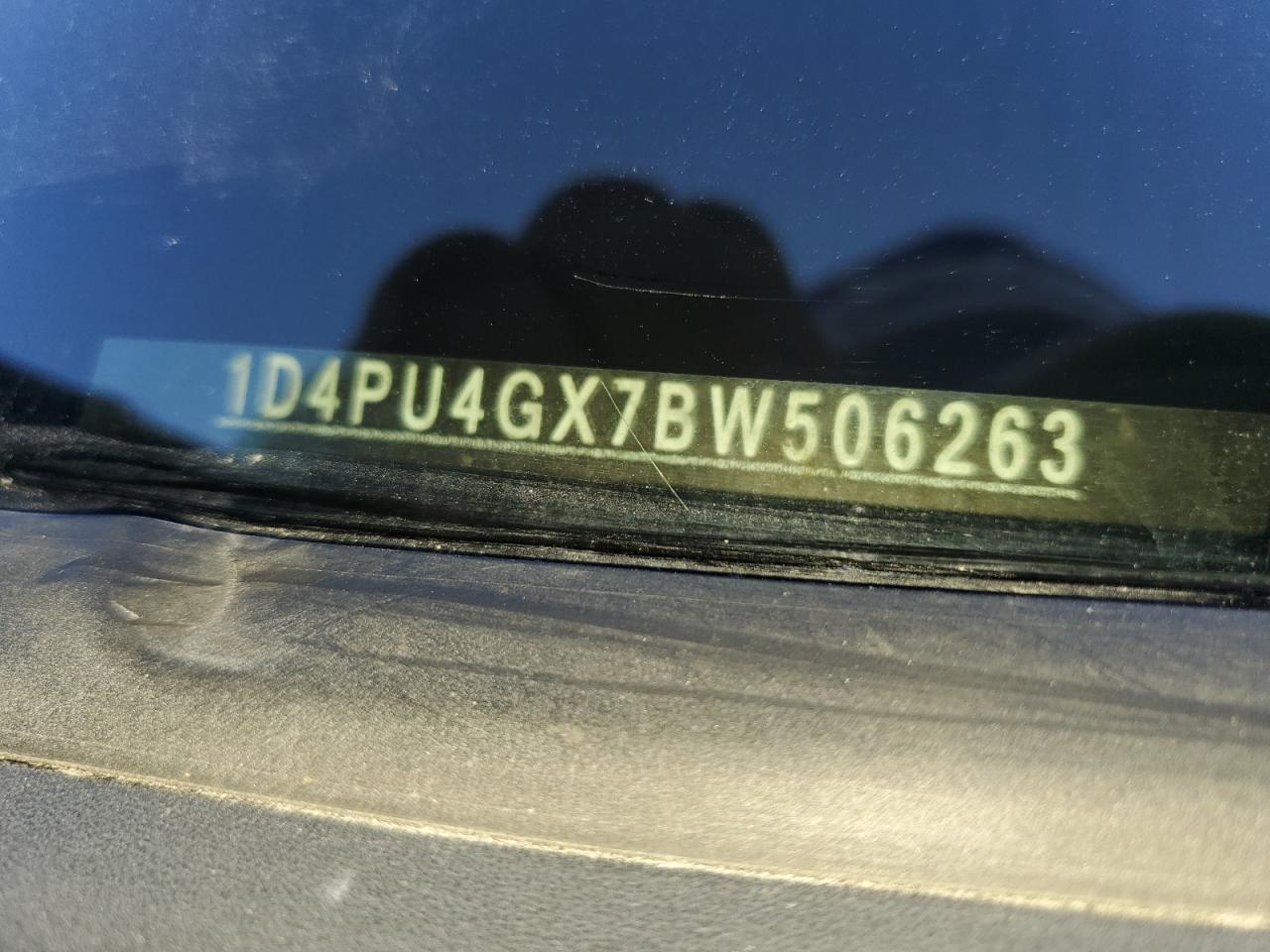 2011 Dodge Nitro VIN 1D4PU4GX7BW506263 Copart auction photo, front end damage thumbnail 16
