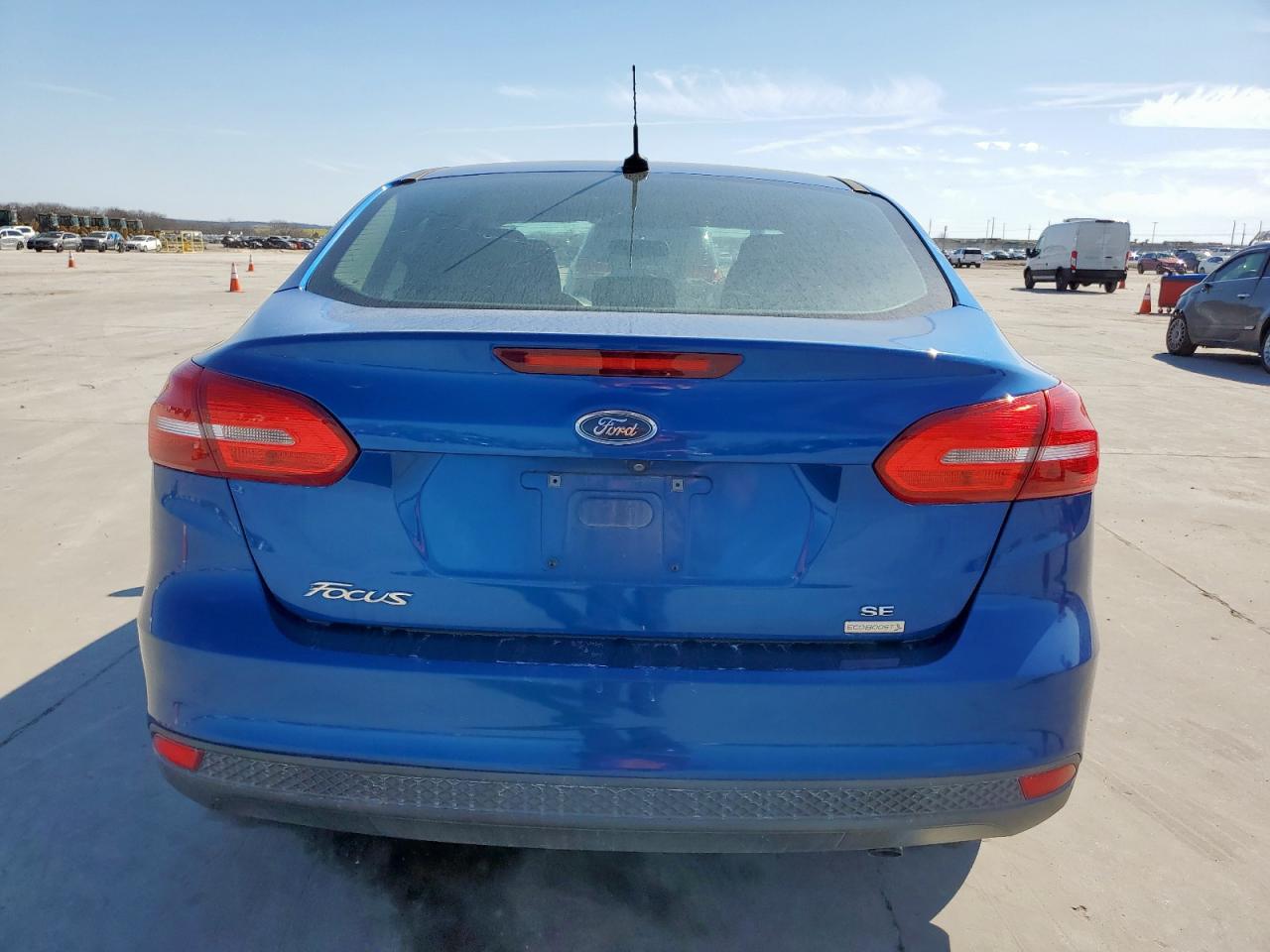 2018 Ford Focus VIN 1FADP3FE5JL302259 Copart auction photo, front end damage thumbnail 6