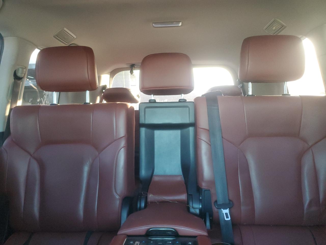2018 Lexus LX VIN JTJHY7AX4J4260540 Copart auction photo, front end / minor dent/scratches damage thumbnail 10