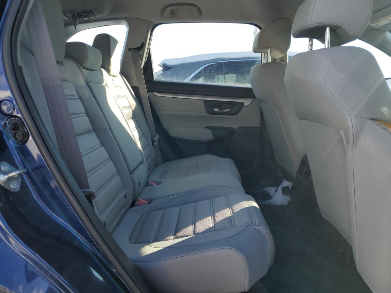 2018 Honda CR-V VIN 2HKRW6H33JH202102 Copart auction photo, rear end / minor dent/scratches damage thumbnail 11