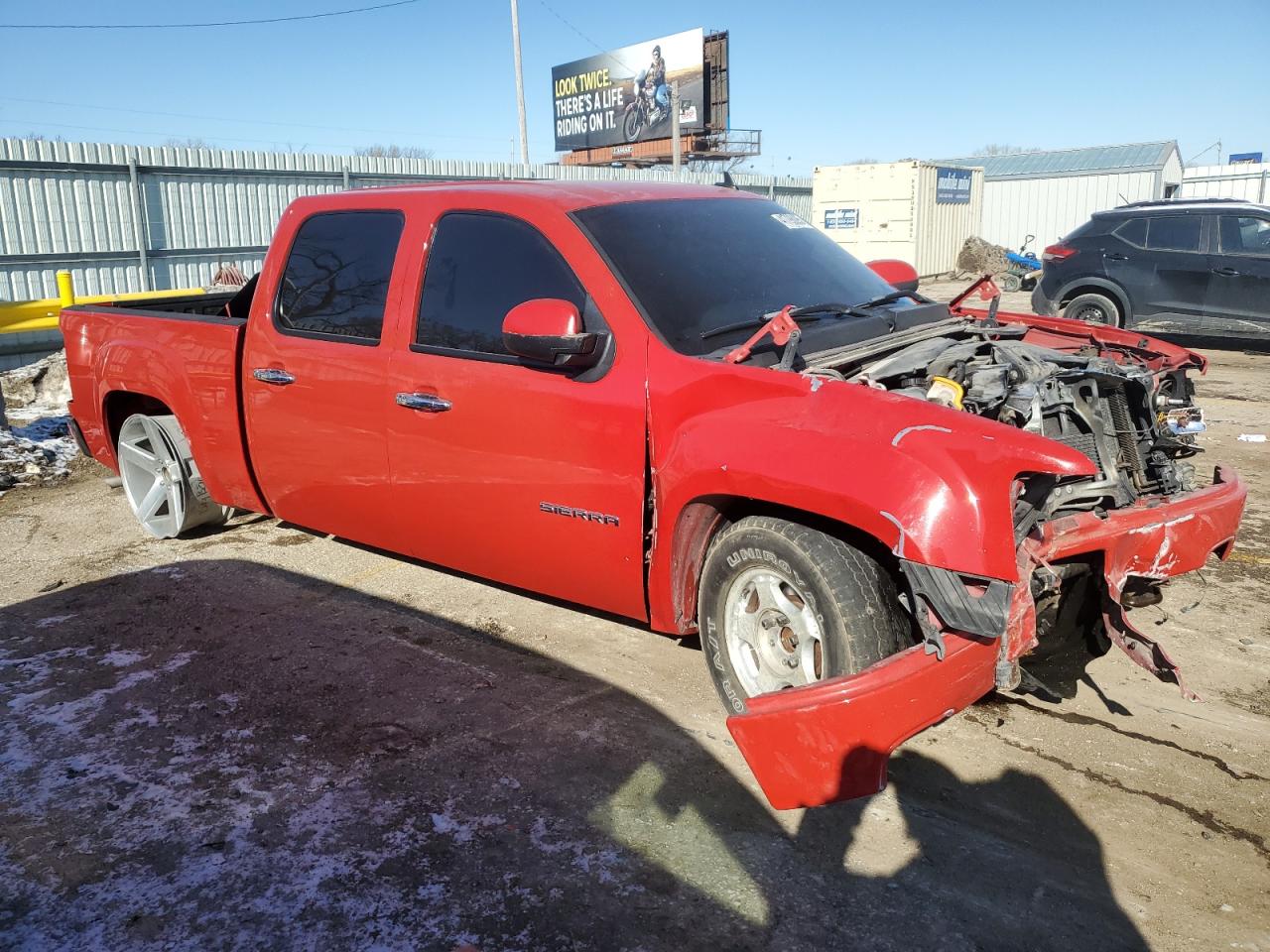 2007 GMC Sierra VIN 2GTEC13C271528825 Copart auction photo, front end / all over damage thumbnail 4