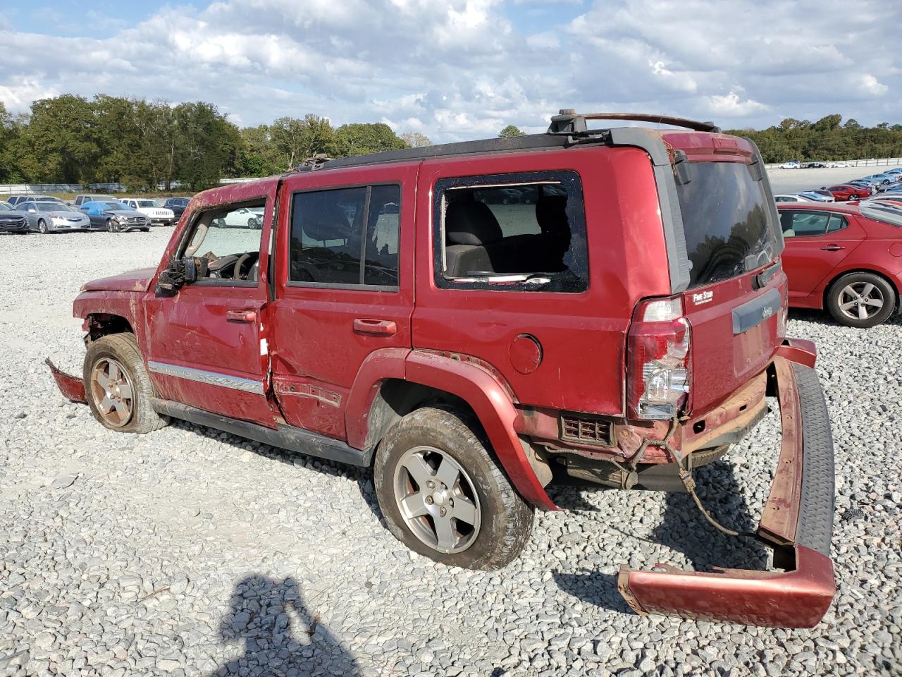 2010 Jeep Commander VIN 1J4RH4GK2AC115692 Copart auction photo, all over damage thumbnail 2