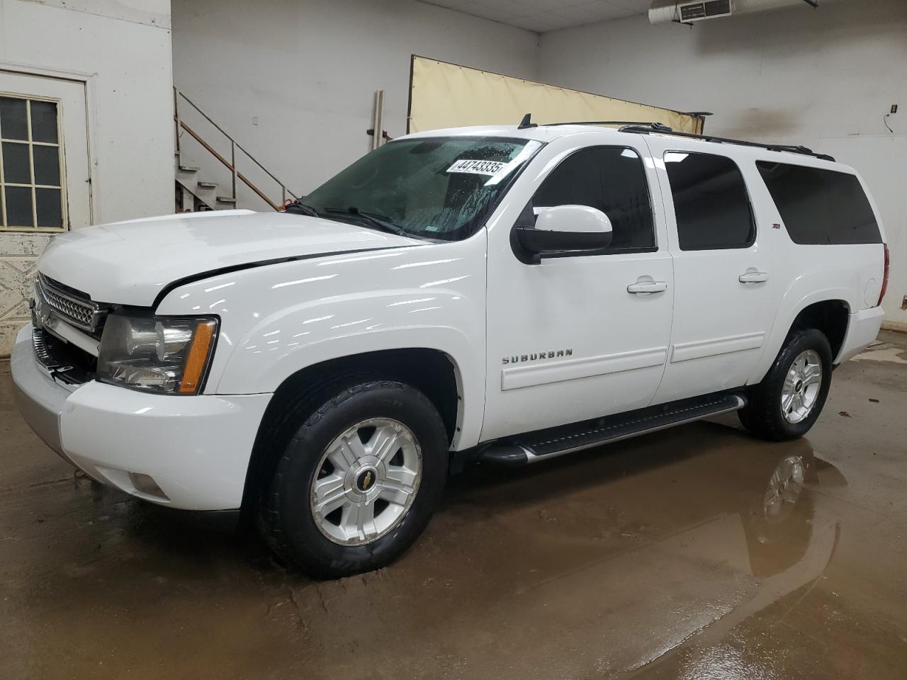 2011 Chevrolet Suburban VIN 1GNSKJE33BR297850