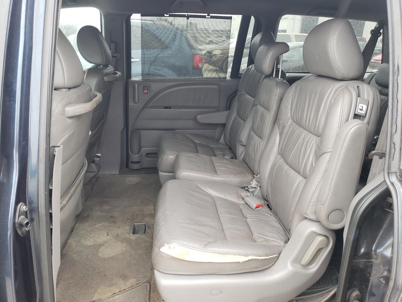 2010 Honda Odyssey VIN 5FNRL3H73AB024393 Copart auction photo, normal wear damage thumbnail 11