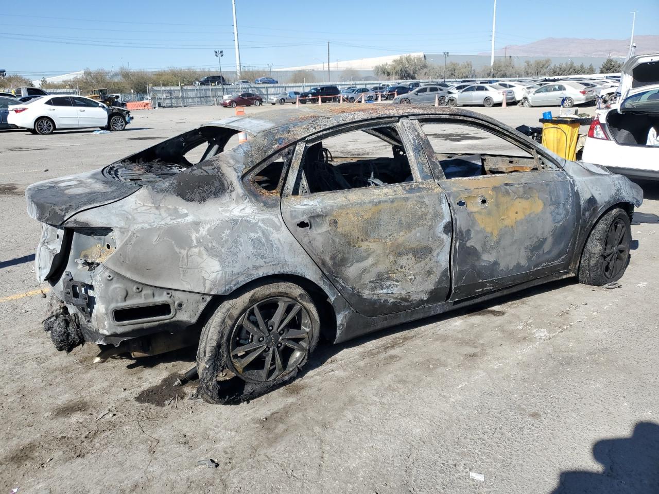 2024 KIA Forte VIN 3KPF24AD5RE708956 Copart auction photo, vandalism / burn damage thumbnail 3