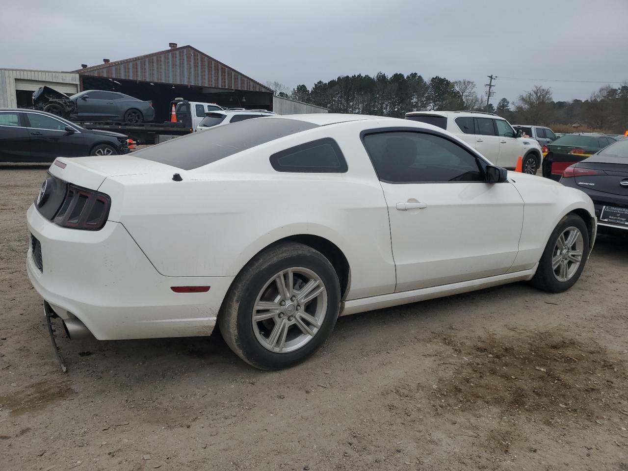 2013 Ford Mustang VIN 1ZVBP8AM8D5231139 Copart auction photo, front end / rear end damage thumbnail 3