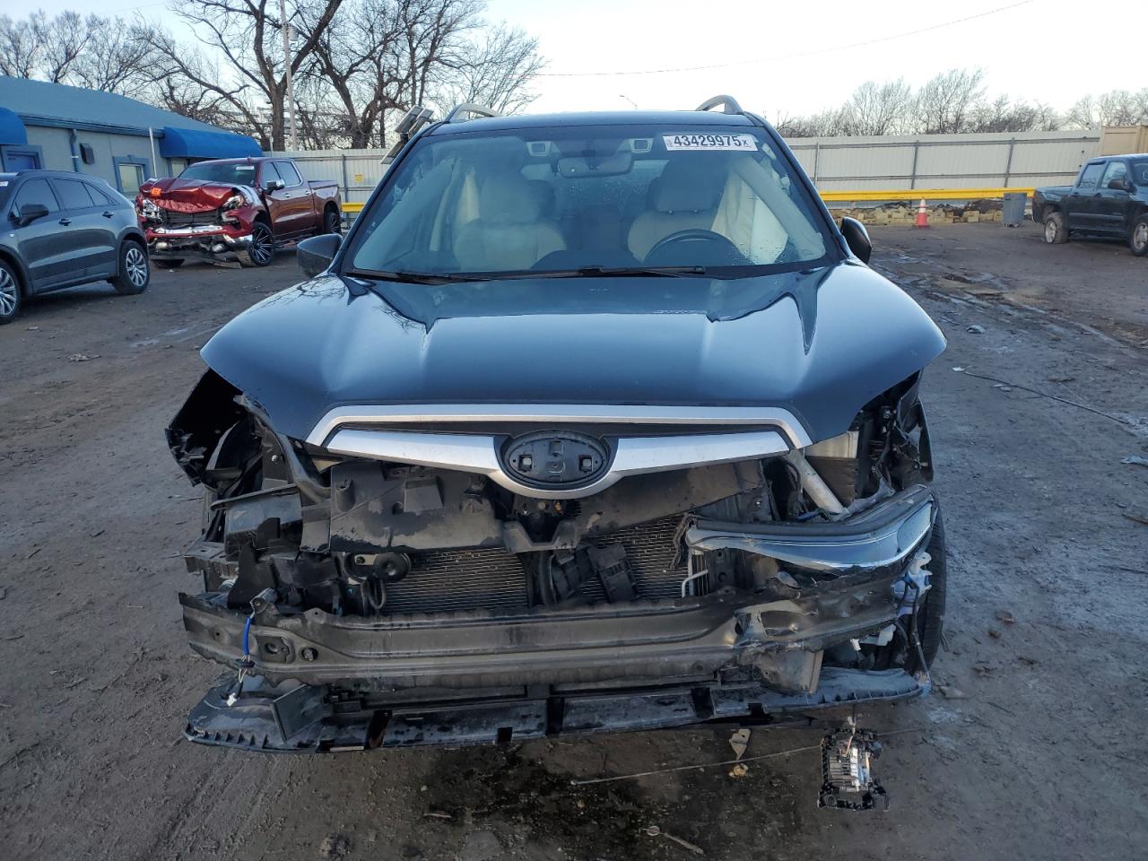2020 Subaru Forester VIN JF2SKAGC9LH423319 Copart auction photo, front end damage thumbnail 5