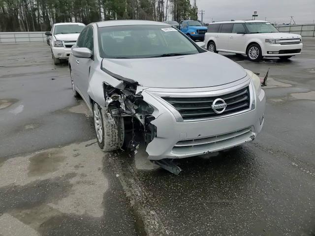 2015 Nissan Altima VIN 1N4AL3AP5FN904016 Copart auction photo, front end damage thumbnail 11