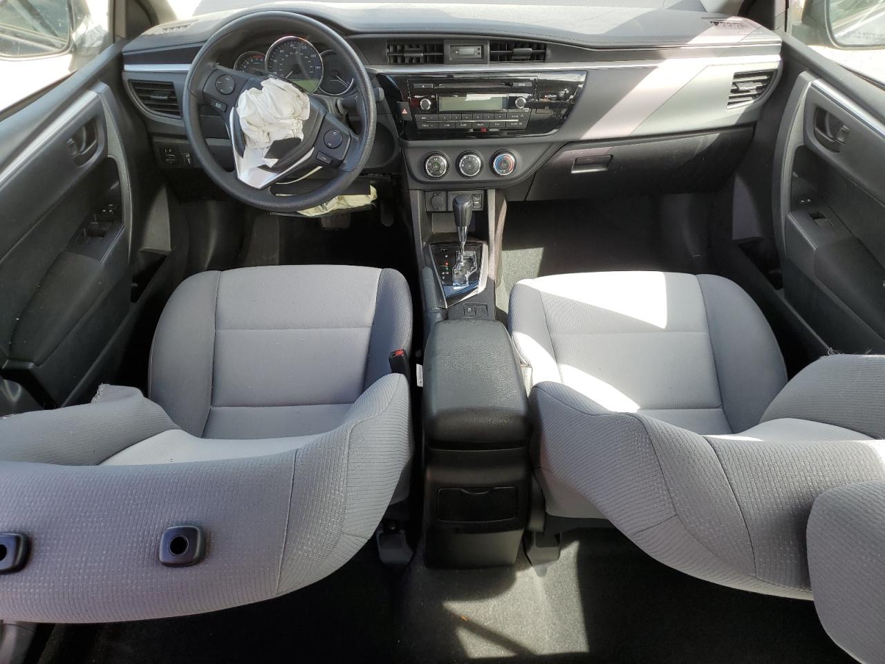 2015 Toyota Corolla VIN 5YFBURHEXFP336237 Copart auction photo, all over damage thumbnail 8