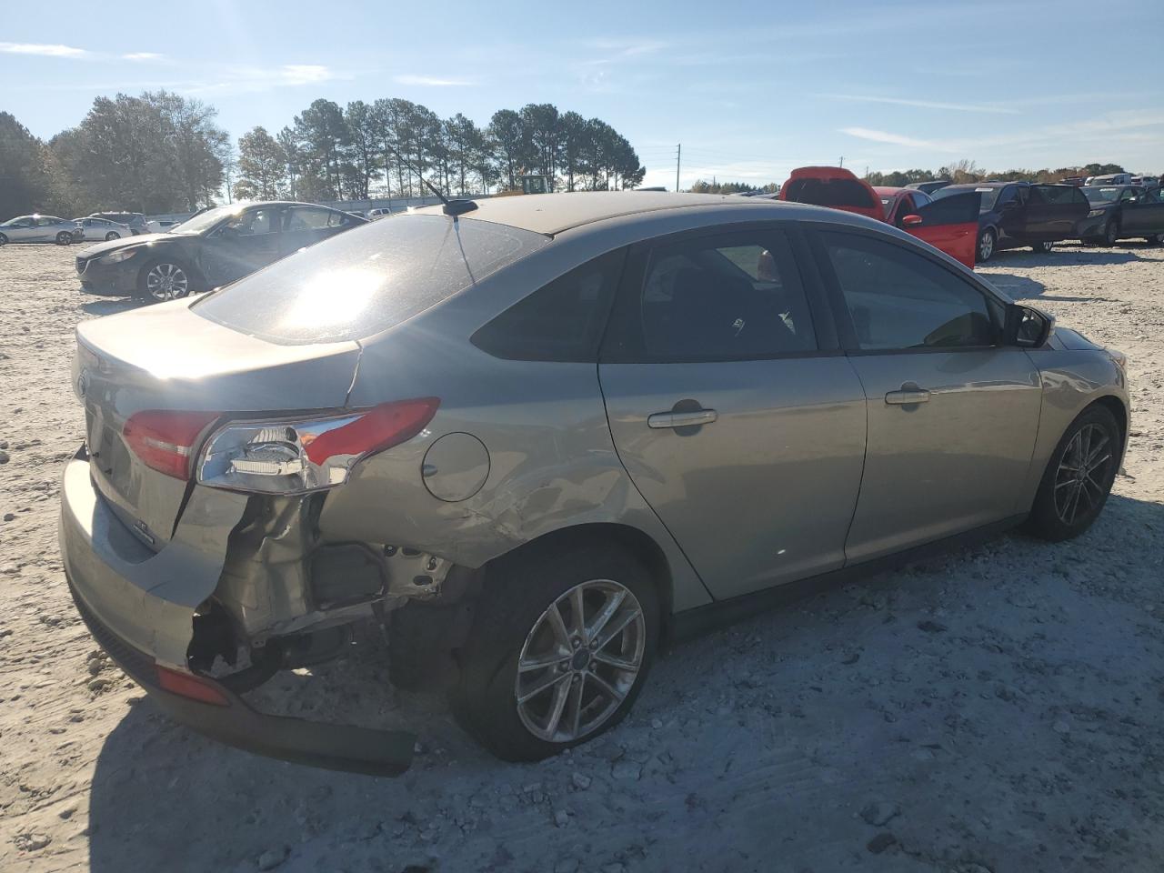 2015 Ford Focus VIN 1FADP3F27FL382533 Copart auction photo, rear end / front end damage thumbnail 3