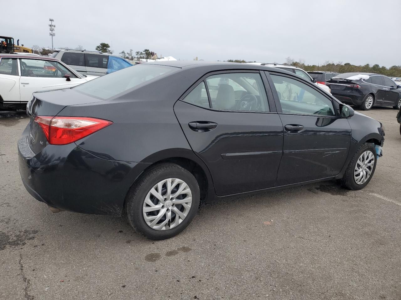 2018 Toyota Corolla VIN 2T1BURHEXJC124575 Copart auction photo, front end damage thumbnail 3