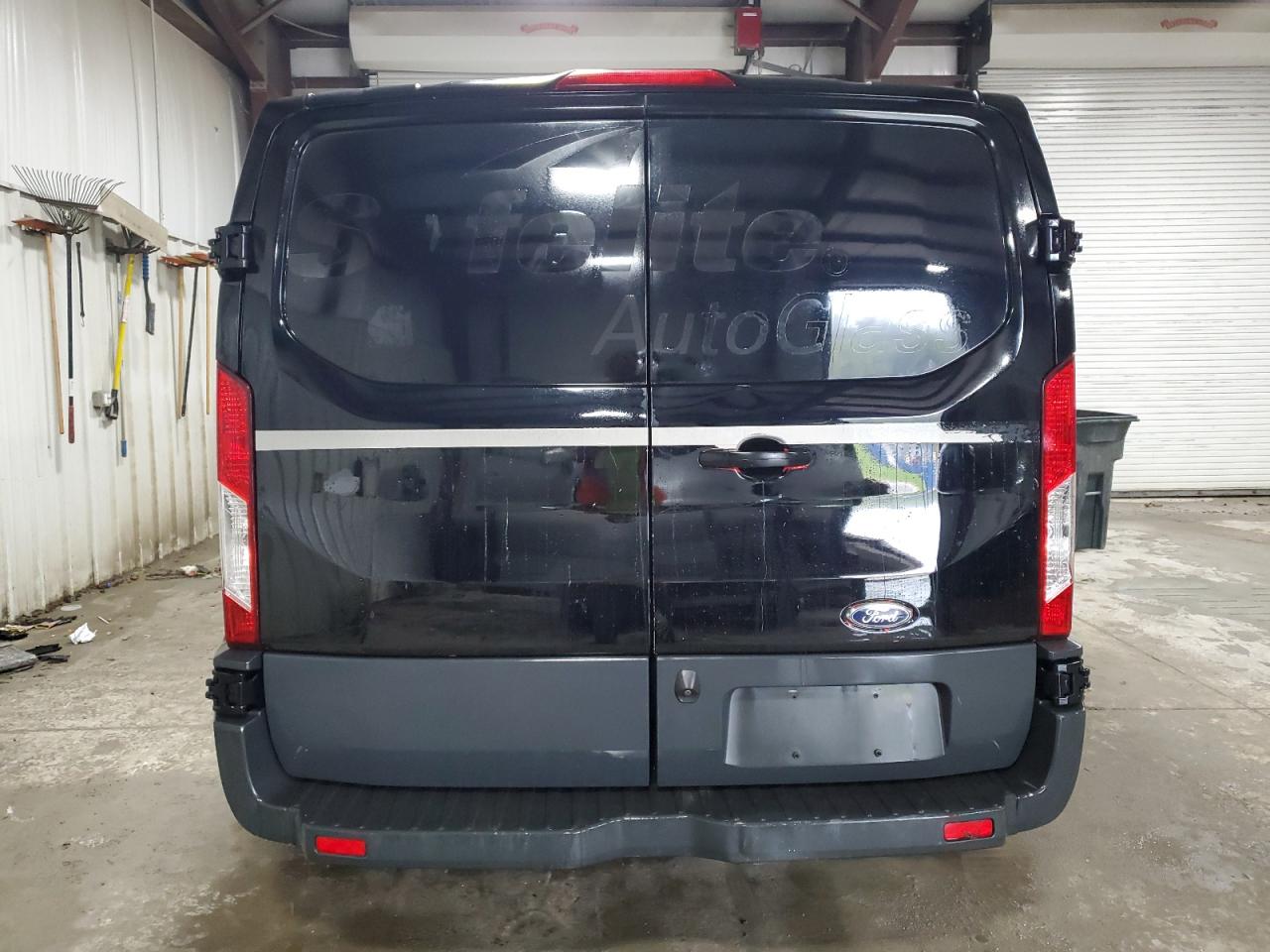 2017 Ford Transit VIN 1FTYE1YM3HKA53440 Copart auction photo, normal wear damage thumbnail 6