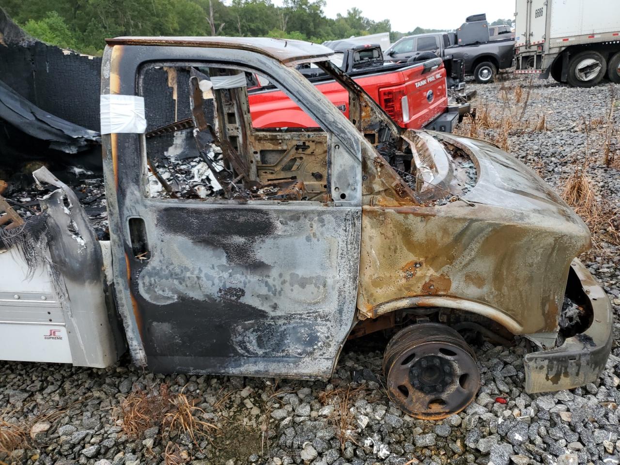 2016 GMC Savana VIN 1GD07RFF9G1130130 Copart auction photo, burn damage thumbnail 10