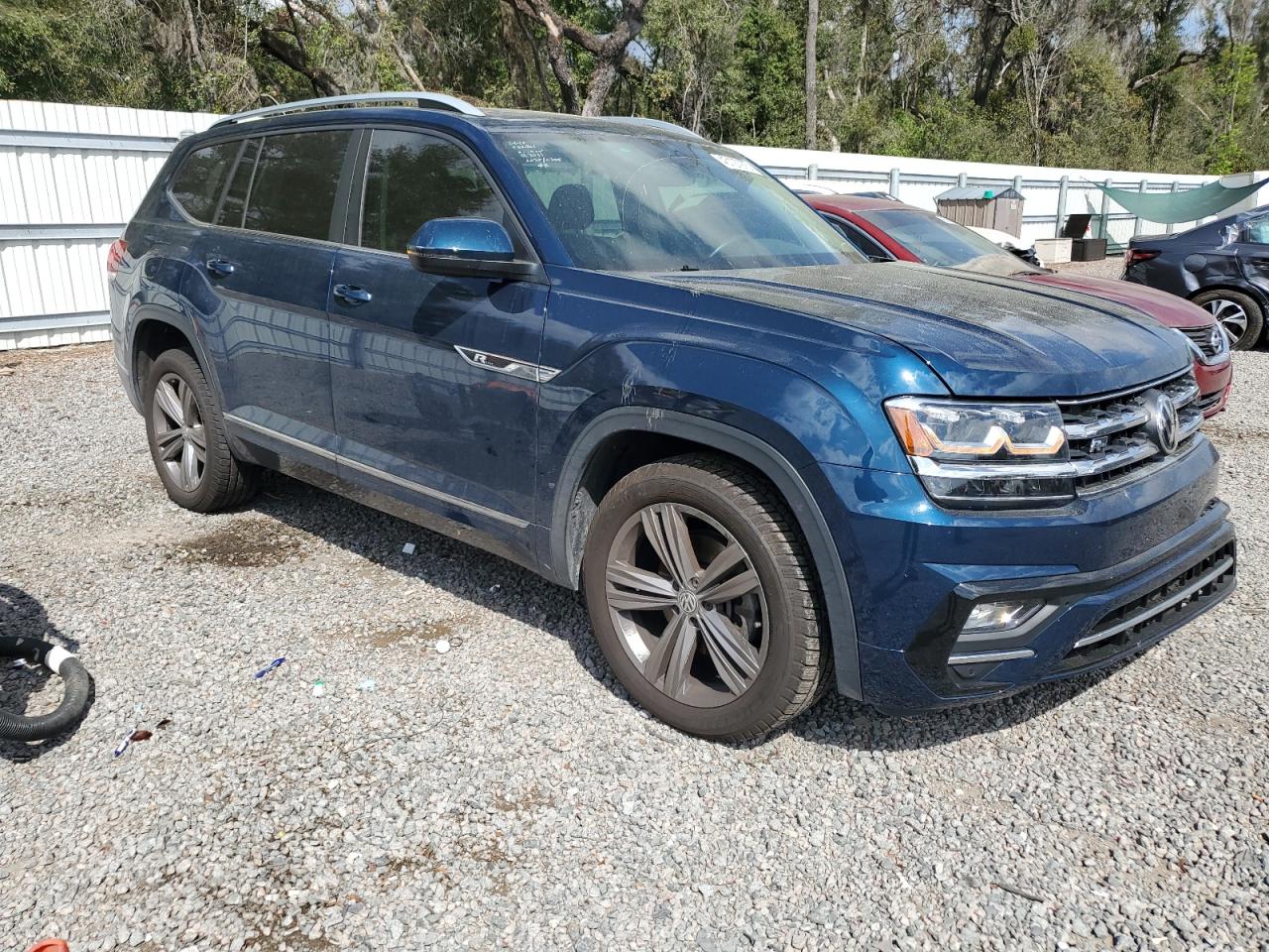 2019 Volkswagen Atlas VIN 1V2SR2CA4KC502475 Copart auction photo, front end damage thumbnail 4